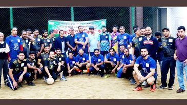 স্বাধীনতার সুবর্ণজয়ন্তীতে হাউজিং এস্টেট ইয়ুথ এসোসিয়েশন’র প্রীতি ফুটসাল প্রতিযোগিতা