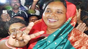 নারায়ণগঞ্জ সিটি নির্বাচনে নৌকা প্রতীক পেলেন আইভী