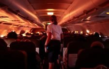 বিমানের বাথরুমে কোয়ারেন্টিনে শিক্ষিকা