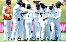 ঐতিহাসিক জয়ে রেকর্ড বুকে ওলট-পালট