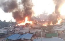 রোহিঙ্গা ক্যাম্পে ভয়াবহ আগুন