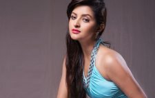 পরীমনির ‘মুখোশ’ মুক্তি স্থগিত