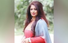 মুখ খুললেন মৌসুমী