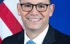 ঢাকায় এলেন যুক্তরাষ্ট্রের নতুন রাষ্ট্রদূত পিটার ডি. হাস