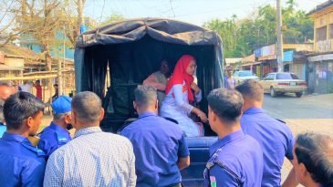 সেই মহিলা ইউপি সদস্যে জলির জামিন না মঞ্জুর : গ্রেপ্তারের পর এলাকায় স্বস্তি ফিরে এসেছে