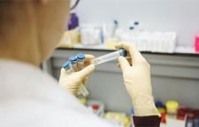 সৌদি যেতে লাগবে না কোভিড পরীক্ষার সনদ