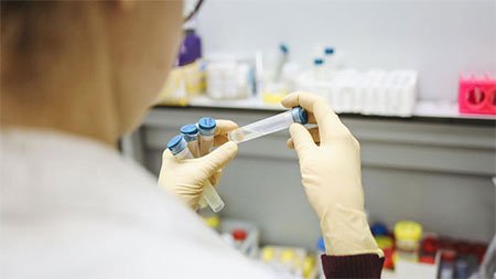 সৌদি যেতে লাগবে না কোভিড পরীক্ষার সনদ