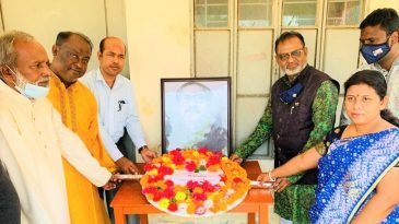 বঙ্গবন্ধুর জন্মবার্ষিকী উপলক্ষ্যে আলহাজ্ব মো. মখলিছুর রহমান ডিগ্রী কলেজে শ্রদ্ধা নিবেদন 