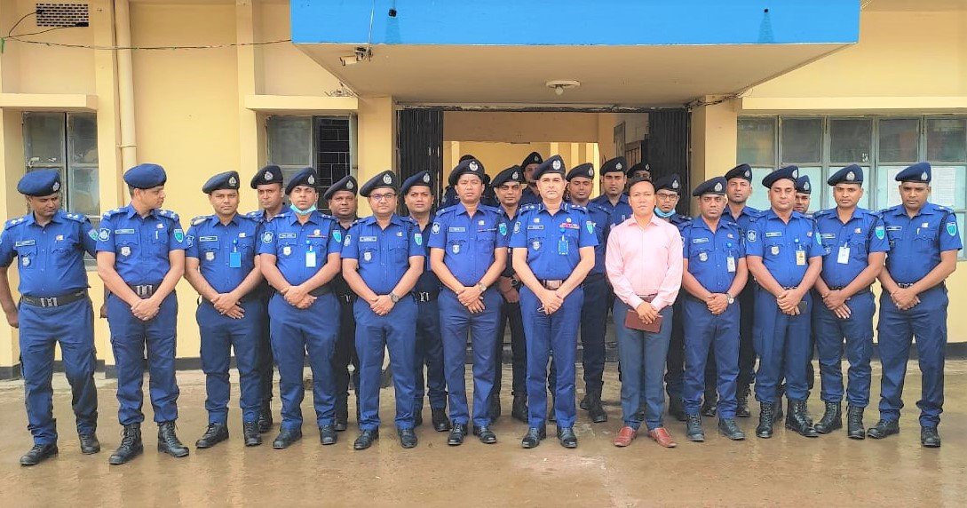 কুলাউড়া থানায় পরিদর্শন অ্যাডিশনাল ডিআইজি বিপ্লব বিজয় তালুকদার