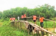 কুলাউড়ায় একটি সেতুর অভাবে চরম দুর্ভোগ পোহাতে হচ্ছে ৪ গ্রামের সহস্রাধিক মানুষ