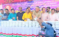 মৌলভীবাজার জেলা যুবলীগের উদ্যোগে ইফতার বিতরণ