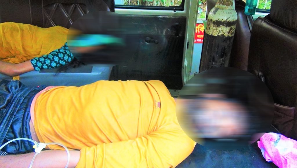 বিষপান করে একসঙ্গে ঘর থেকে স্বামী-স্ত্রীর লাশ উদ্ধার