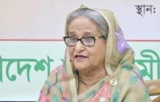 খালেদাকে পদ্মা সেতুতে নিয়ে টুস করে ফেলে দেওয়া উচিত: প্রধানমন্ত্রী