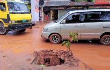 শ্রীমঙ্গল উপজেলার ভানুগাছ রোড রাস্তাটি যেনো এক মৃত্যুকোপ