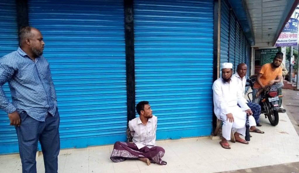 কমলগঞ্জে হাতে নাতে ভদ্রবেশী এক চুর আটক 