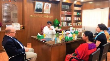 জেলা প্রশাসক এর সাথে  অস্ট্রেলিয়ার হাইকমিশনার এর সৌজন্য সাক্ষাৎ
