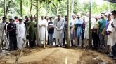 বাবা-মায়ের পাশে চিরনিদ্রায় শায়িত আবুল মাল আবদুল মুহিত