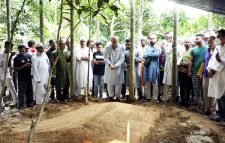 বাবা-মায়ের পাশে চিরনিদ্রায় শায়িত আবুল মাল আবদুল মুহিত