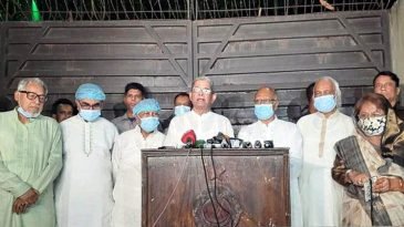 বেগম জিয়ার সঙ্গে দেখা করেছেন বিএনপির স্থায়ী কমিটির সদস্যরা