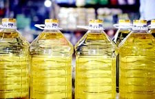 প্রতি লিটারে ৩৮ টাকা বৃদ্ধি, দায়িত্বহীনতার পরিচয় দিয়েছে সরকার