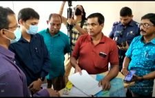 শ্রীমঙ্গলে অবৈধভাবে পরিচালিত রেটিনা ও রেনোভা ডায়াগনষ্ঠিক সেন্টারকে সিলগালা।