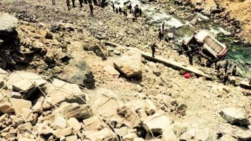 গাড়ি দুর্ঘটনায় লাদাখে ৭ ভারতীয় সেনা নিহত