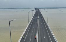 রোববার ভোর ৬টা থেকে পদ্মা সেতু দিয়ে চলবে গাড়ি