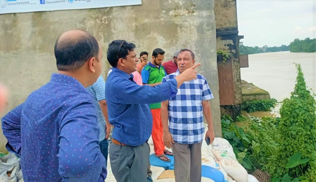 মনু নদীর পানি হঠাৎ বৃদ্ধি পাওয়ায় সতর্ক অবস্থানে জেলা প্রশাসন