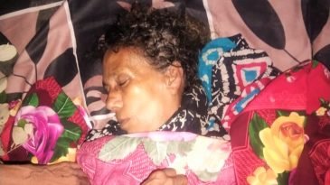 সাপের কামড়ে এক নারীর মৃত্যু, পরিবারের দাবী চিকিৎসা অবহেলা