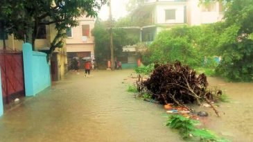 সিলেটে টানা ভারী বর্ষণে ৭ লাখের অধিক মানুষ পানিবন্দি