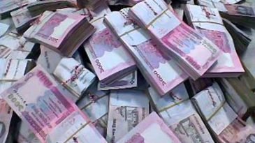 অর্থ পাচার দুর্নীতি লুটপাটে বাড়ছে মূল্যস্ফীতি