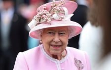 রানী দ্বিতীয় এলিজাবেথ আর নেই