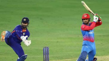 ‘আনুষ্ঠানিকতার’ ম্যাচে বড় জয় ভারতের