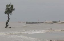 দুর্বল হয়ে স্থল নিম্নচাপে পরিণত হয়েছে ঘূর্ণিঝড় সিত্রাং