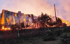 ১১ ঘণ্টা পর তুলার গুদামের আগুন নিয়ন্ত্রণে