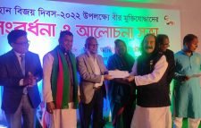 বীর মুক্তিযোদ্ধাদের সংবর্ধনা দিলো সিসিক