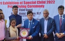 সিলেটে অটিস্টিক শিশুদের আঁকা ছবি নিয়ে প্রদর্শনী শুরু