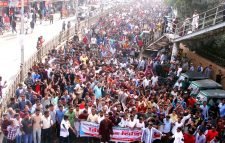 সরকারবিরোধী ষড়যন্ত্রের প্রতিবাদে সিলেটে ছাত্রলীগের বিক্ষোভ মিছিল