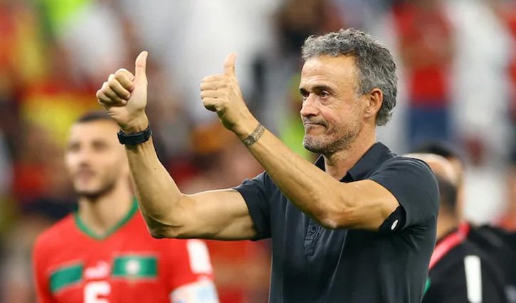 স্পেনের কোচ এনরিকে বরখাস্ত