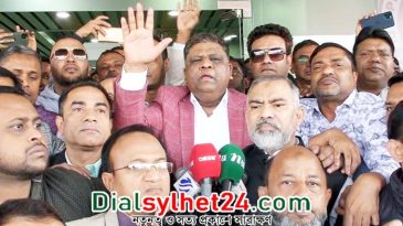 প্রধানমন্ত্রী চাইলে সিসিক নির্বাচনে অংশ নেবেন আনোয়ারুজ্জামান চৌধুরী
