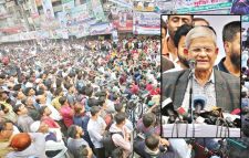 ‘সময় নেই, সরকারকে যেতে হবে’