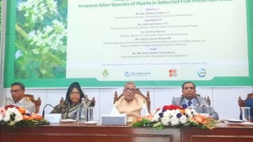 ৫ টি রক্ষিত এলাকায় ১৭ টি আগ্রাসী প্রজাতির উদ্ভিদ চিহ্নিত : পরিবেশমন্ত্রী