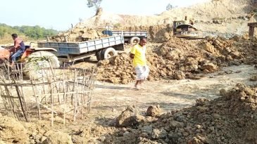 বড়লেখায় অসাধু চক্র পরিকল্পিকভাবে ধ্বংস করছে প্রাকৃতিক পরিবেশ