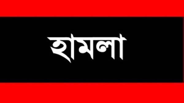 পাকিস্তানে মসজিদে বোমা হামলায় নিহত বেড়ে ১০০