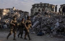 তুরস্ক-সিরিয়ায় ভয়াবহ ভূমিকম্পে মৃত্যুর সংখ্যা ৩০ হাজার ছাড়িয়েছে