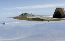 এবার কানাডার আকাশে ‘রহস্যময় বস্তু’, গুলির নির্দেশ!