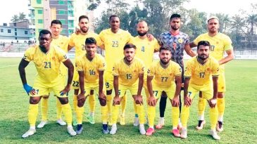 ২-১ গোলে জয় আবাহনীর