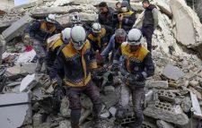 ভূমিকম্পে মৃতের সংখ্যা ২১ হাজার ছাড়িয়েছে