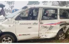 কমলগঞ্জে তেলের ট্যাংকারবাহী ট্রেনের সঙ্গে মাইক্রোবাসের সংঘর্ষে দুজন আহত