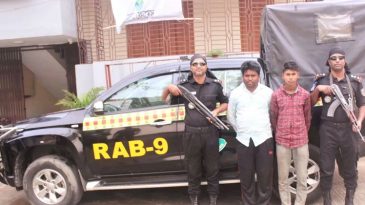 র‌্যাব-৯ এর অভিযানে চাঞ্চল্যকর টমটম চালক হত্যা মামলার আসামী গ্রেফতার